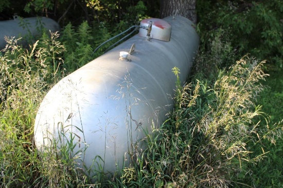 1000 GAL PROPANE TANK