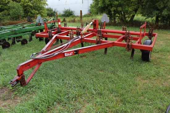MELROE 501 CHISEL PLOW, (13) SHANKS, PULL TYPE
