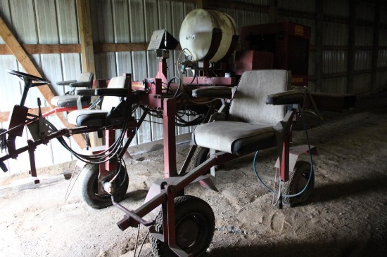 SCHWIESS EASY WEEDER, 4WD, 3 CYL GAS, 30 GAL POLY TANK, 5 SEAT