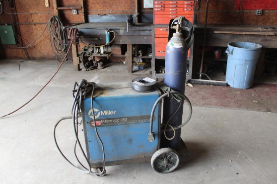 Miller Millermatic 250 Wirefeed Welder, No Tank