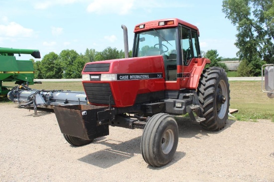 1990 CASE IH 7120 2WD TRACTOR, ROCK BOX, 5877 HRS SHOWING, 18.4R42 LIKE NEW REARS, 3 SCV, 1000 PTO,