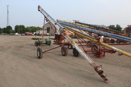 6" X APPROX 25' FETERAL AUGER, 10 HP B&S ENGINE, RUNS