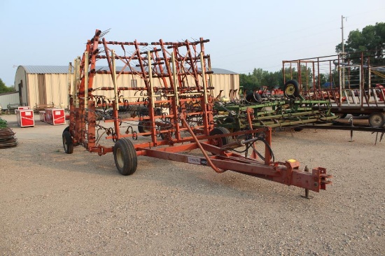 MELROE 420 34' 3 RANK MULTIWEEDER