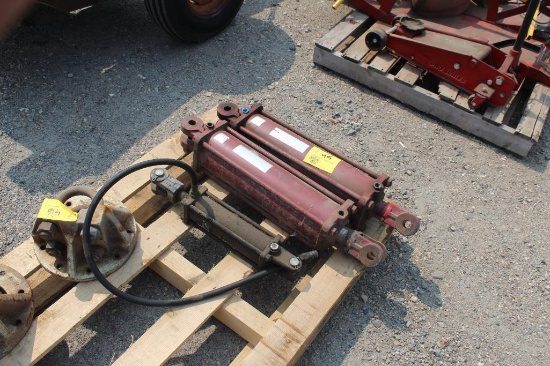 3 HYD CYLINDERS