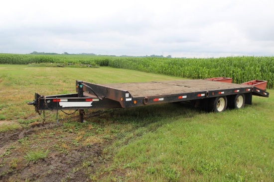 **1996 TOWMASTER T20 EQUIPMENT TRAILER, 8' WIDE, 19' WITH 5' BEAVER TAIL, RAMPS,