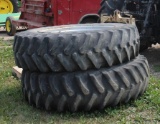 18.4R42 DUALS OFF OF 7120 MAGNUM TRACTOR, 10 BOLT HUBS, BOLTS, WEDGES,