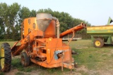 BEAR CAT MODEL 1250 GRINDER MIXER, 540 PTO, FOLDING UNLOAD AUGER, HYD DRIVE,