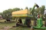 FLOW EZ GRAIN CART, SIDE AUGER, 18.4R26 SINGLES, REAR LIGHTS, SOME GRAIN IN CART,