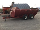 Gehl Scavenger 1322 Manure Spreader, Tandem Axle, 16.5-16.1 Tires, 1-3/8