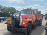 *** 1984 FORD 8000 SINGLE AXLE PLOW / GRAVEL TRUCK, 11' STEEL GRAVEL BOX, DIESEL ENGINE,