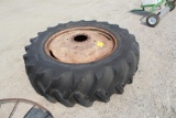 18.4-38 TRACTOR DUAL ON M&W 9 BOLT RIM