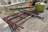 (4) SCAFFOLDING PIECES AND CROSS BRACES