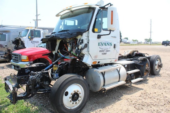 *** 2010 Navistar ProStar Premium Day Cab Semi Tractor, Air Ride Susp/Cab