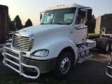 *** 2004 Freightliner Columbia Day Cab Semi Tractor, Mercedes, 10 Speed, Jake Brake,