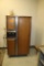Amana Side By Side Refrigerator. Works, Water and Ice Dispenser Not Tested
