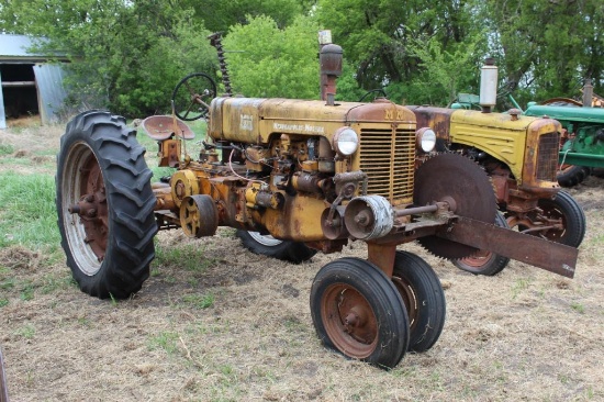 MINNEAPOLIS MOLINE Z, GAS, NF, SINGLE HYD, PTO, PULLEY, 12.4-38'S, SOLD WITH BUZZ SAW, RUNS