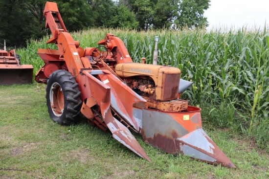 Allis Chalmers WD, Gas, NF, w/2 Row Ford Corn Picker, 13.6-28 Pwr Slide