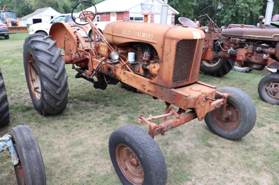 Allis Chalmers WD 45, Gas, WF, 14.9-28 Pwr Slides, Rear Wheel Weights, PTO, Fenders, Lights