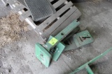 SIDE WEIGHT BRACKETS AND (1) WEIGHT FOR JOHN DEERE 10 OR 20 SERIES TRACTORS
