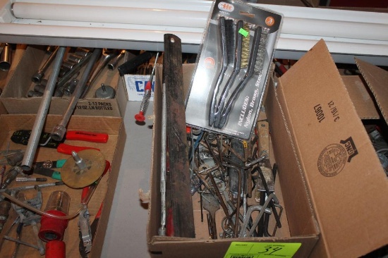 ALLEN WRENCHES, UTILITY KNIFE, WIRE BRUSH SET, AND NUTS AND BOLTS