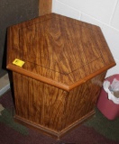 WOOD END TABLE