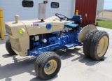 1965 FORD 2000 LCG, GOODYEAR 9.3-24 TURF TIRES REAR DUALS, 26 X 12 FRONTS, 3 PT, FENDERS, LIGHTS,