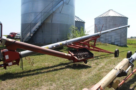 Hutchinson 10"X71' Swing Hopper Auger, 540 Front PTO