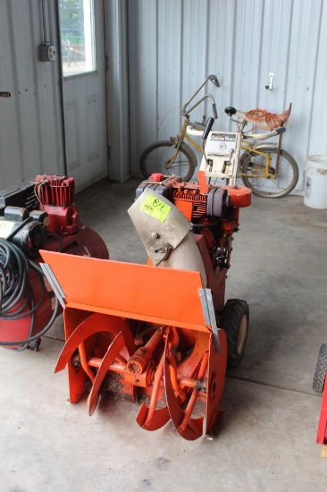 WARDS GARDEN MARK 22" SNOWBLOWER, 8 HP GAS ENGINE, WALK BEHIND