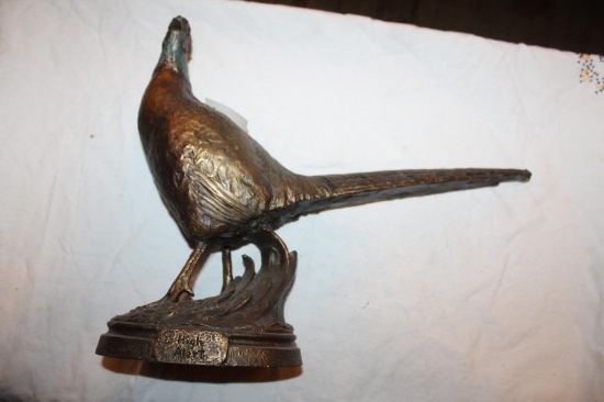 "High Alert" Pheasant Sculpture, Dick Idol Collection, end of tail appears to be broke off