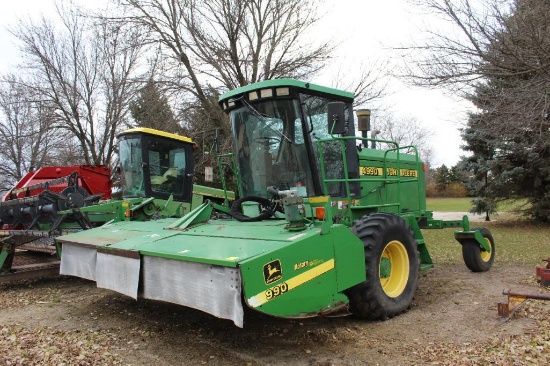 JD 4990 14' 7" Self-Propelled Windrower with Rotary Head and Impeller Conditioner,