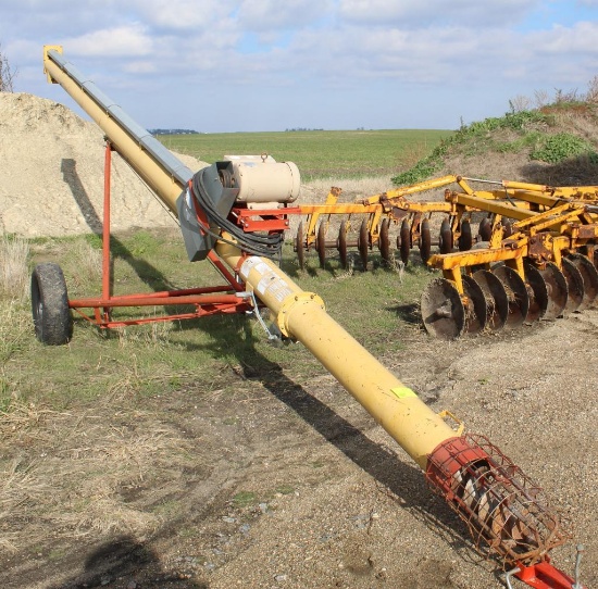 WESTFIELD WK80-31 APPROX 8"X31' AUGER WITH 7 1/2HP ELECTRIC MOTOR