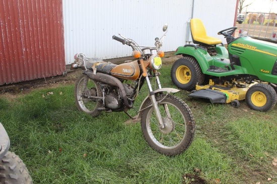 YAMAHA 175 ENDURO MOTORCYCLE, 10,006 MILES SHOWING