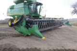 2004 JOHN DEERE 625 BEAN HEAD, CRARY WIND SYSTEM