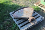 (2) CLAMSHELL TRACTOR FENDERS