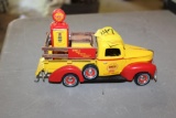 1/24th Shell Pickup with Gas Pump