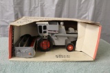 1/16 GLEANER L3 COMBINE WITH BEAN HEAD, BOX HAS WEAR