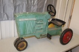 JOHN DEERE 20 SERIES PEDAL TRACTOR, ORIGINAL, HAS PAINT CHIPS, HAS BEEN PLAYED WITH, ONE TIRE AND