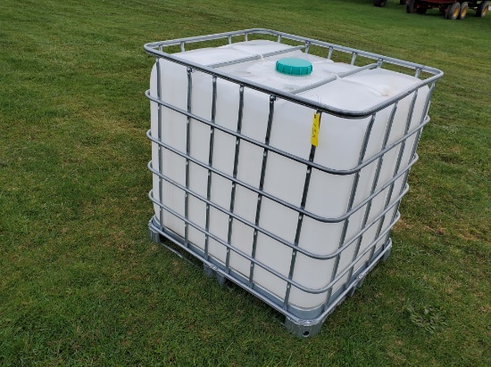 Qty 1    275 Gallon Water Quality Totes