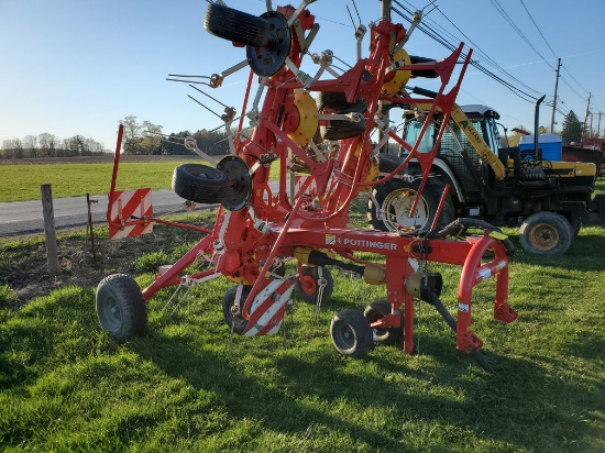 Pottinger HIT 910 AZ  2 Point Hitch 8 Rotor Hay Tedder