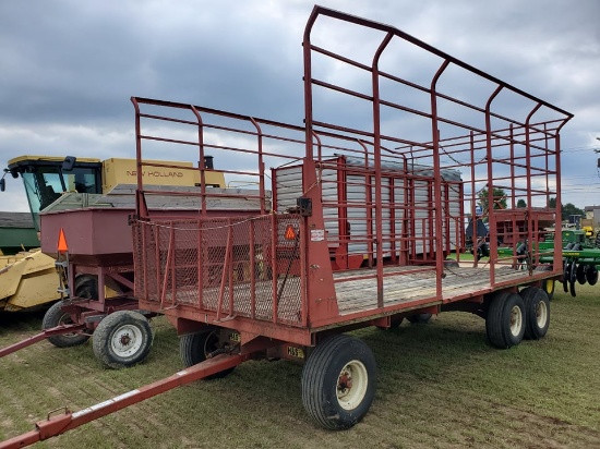 H&S  9X18 Bale Throw Rack With H&S 12 Ton Tandem Gear