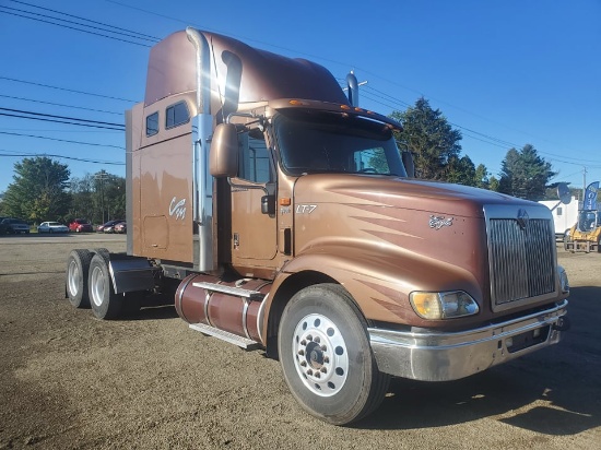 2007 International 9400i SBA 6X4 Sleeper Road Tractor