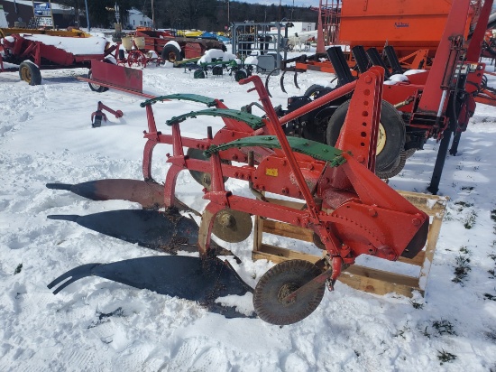 Kverneland 3 Bottom 14" 3PH Automatic Reset Plow