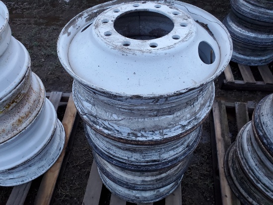 Pallet Of (4) Steel 24.5" Hub Pilot Wheels