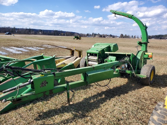 John Deere 3975 Pull Type Forage Harvester With Kernel Processor,
