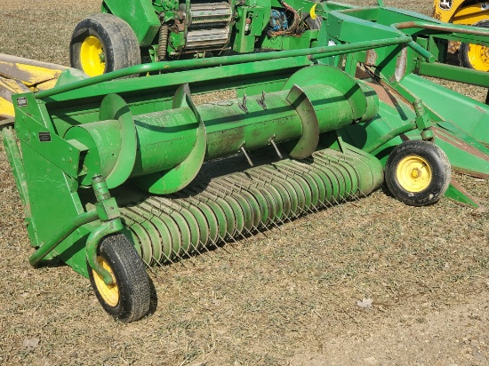 John Deere 7' Hay Pickup With Gauge Wheels