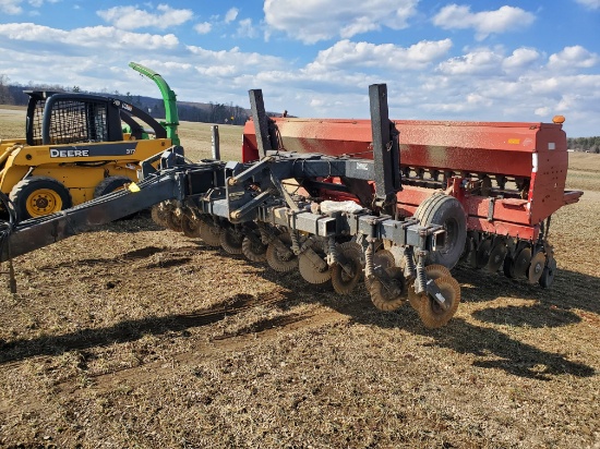Case IH 5400 21 Hole Mulch Till No Till Grain Drill
