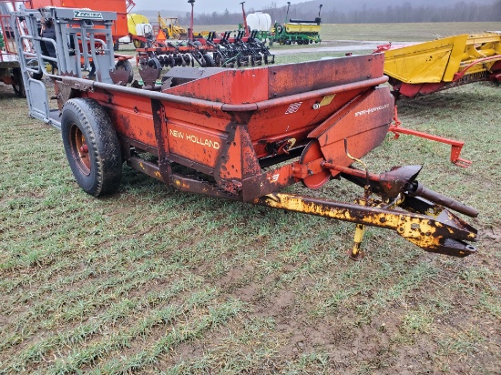 New Holland 513 Manure Spreader