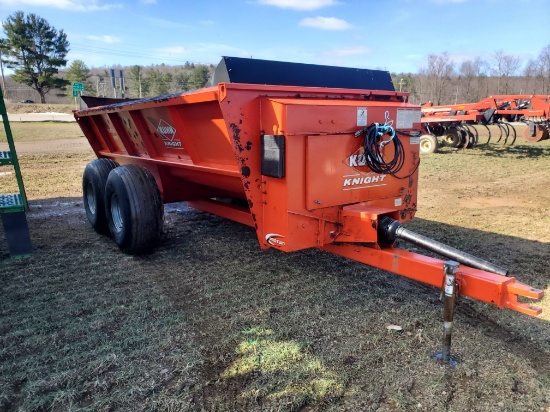 Kuhn Knight 8118 Protwin Slinger Manure Spreader
