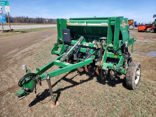 Great Plains 606NT  Pull Type No Till GrIn Drill With Main Seed & Grass Seed Box