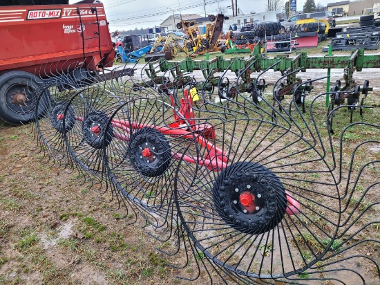Bush Hog LWR48 4 Wheel 3PH Hay Rake